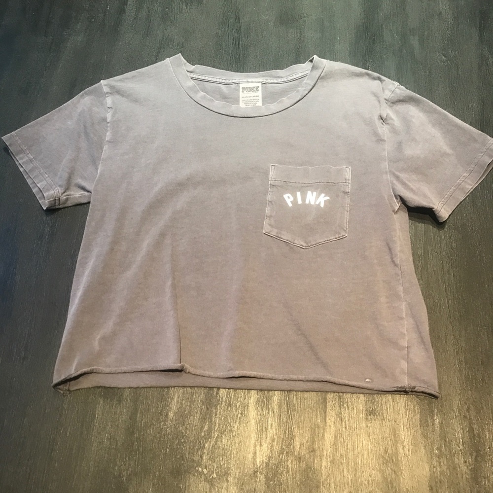 Victoria’s Secret PINK cropped t shirt